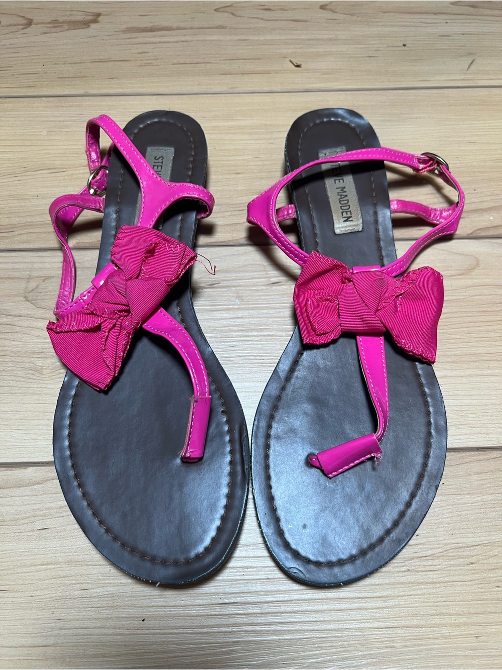 Steve Madden Pink Bow Sandals